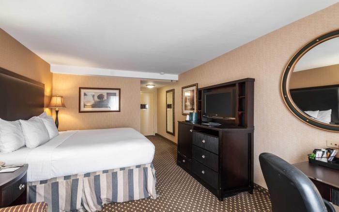 Clarion Hotel & Conference Center Leesburg