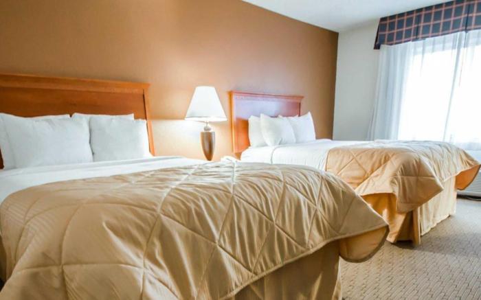 Clarion Hotel Conference Center - North
