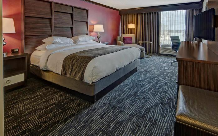 DoubleTree by Hilton Decatur