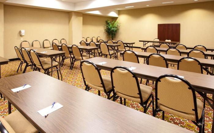 Holiday Inn Express Clanton By IHG
