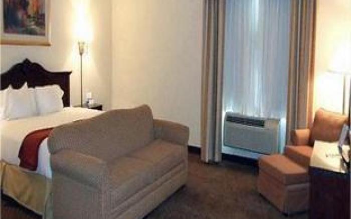 Holiday Inn Express Hotel and Suites Weslaco By IHG