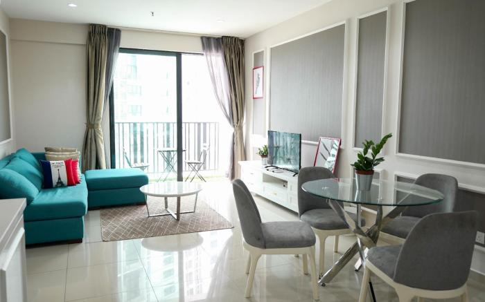 SmartHome Huge 2 Bedroom Luxury Apartment @ I-City