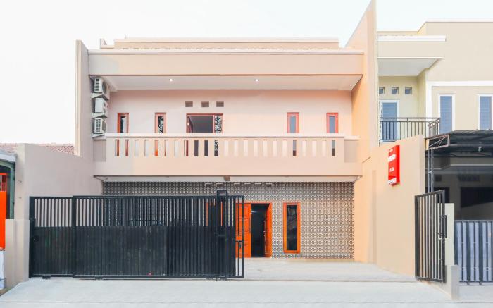 OYO 1519 Axl Residence