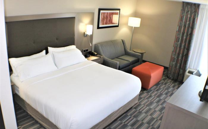 Holiday Inn Express Woodstock-Shenandoah Valley By IHG