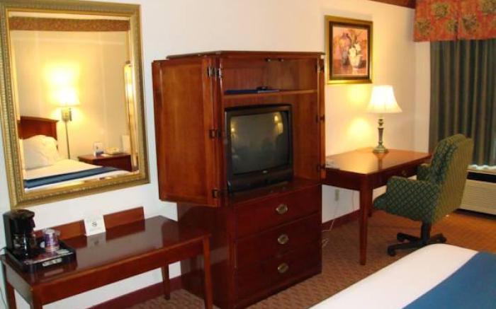 Holiday Inn Express Clayton Southeast Raleigh By IHG