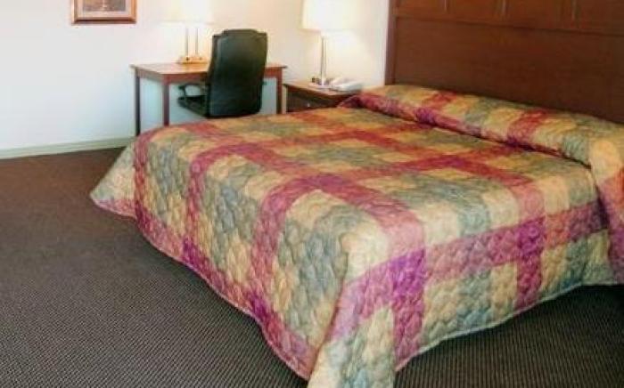Victorian Inn Midland