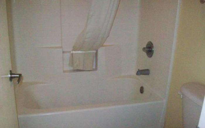 Luxury Inn and Suites Seaworld