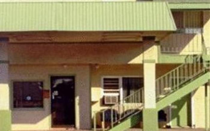 Starlite Motor Inn