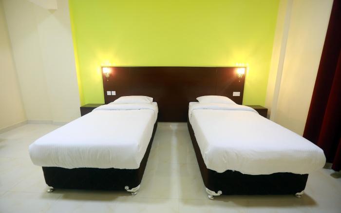 Al Dhiyafa Palace Hotel Apartments