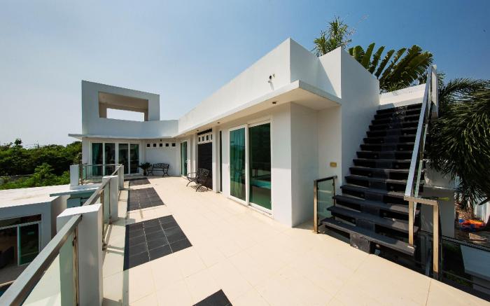 LUXURY Pool Villa Pattaya 4 Bedroom