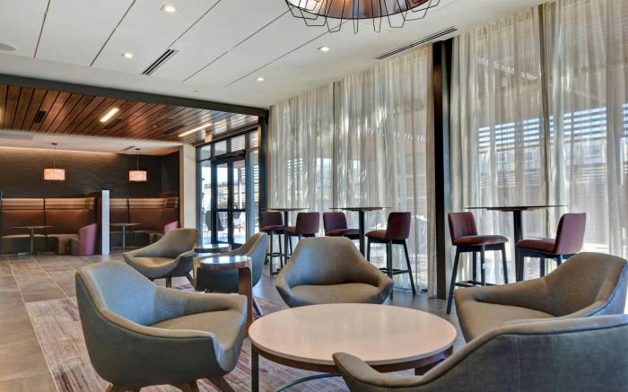 Courtyard by Marriott Bentonville Rogers Promenade