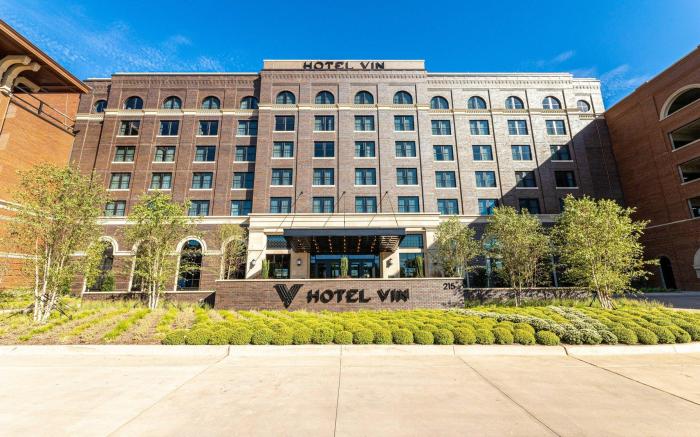 Hotel Vin Autograph Collection