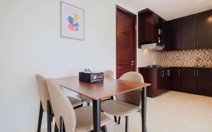 Spacious 2BR @ The Empyreal Apartment By Travelio