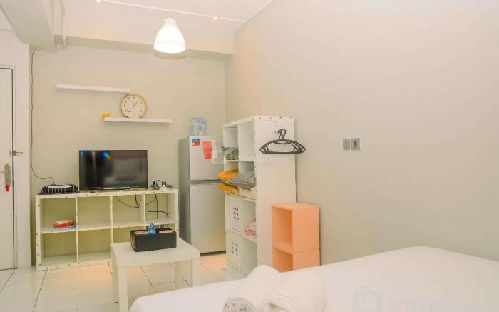 Minimalist Studio Apt Menteng Square By Travelio