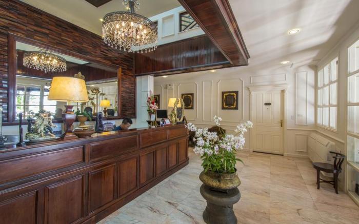 Le Bouton Dor Boutique Hotel