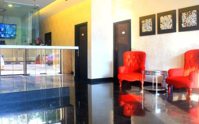 D'Metro Hotel