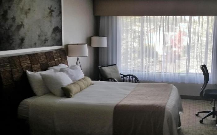 Best Western PLUS Silverdale Beach Hotel