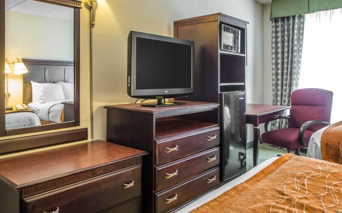 Holiday Inn Express And Suites Atlantic City W Pleasantville By IHG