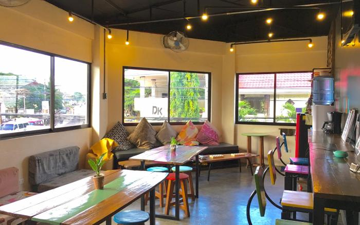 Moon Fools Hostel
