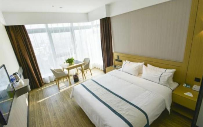 City Comfort Inn Dangtu High Speed East Railway Station RT-Mart