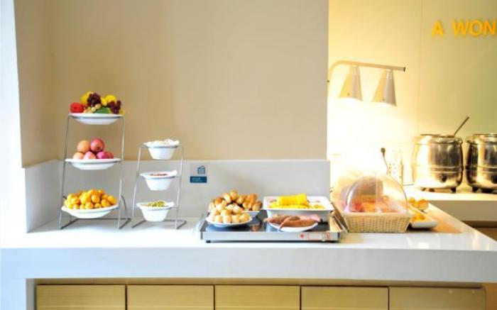 City Comfort Inn Jingmen Zhongjian Jinxiang Square
