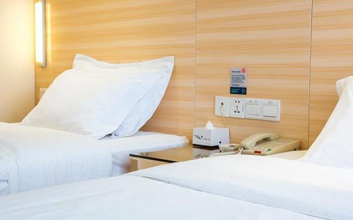City Comfort Inn Guilin North High Speed Railway Station Square