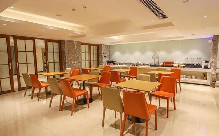 City Comfort Inn Huanggang Polytechnic College Yi'ai Lake