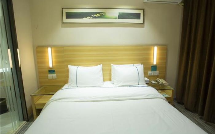 City Comfort Inn Huanggang Guibinlou Wanda Square