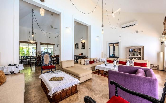 La Bougainvillea Heritage Home,Complimentary Cook