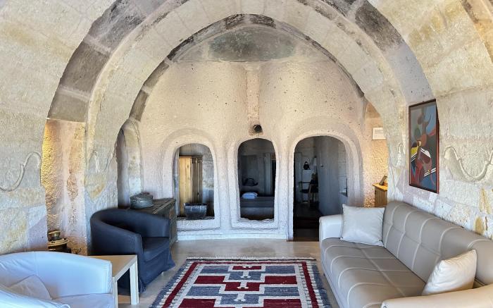Kistar Cave Hotel