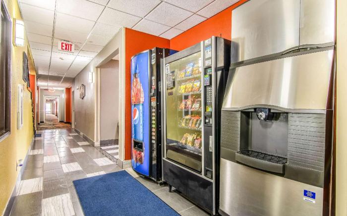 Econo Lodge at Wanamaker