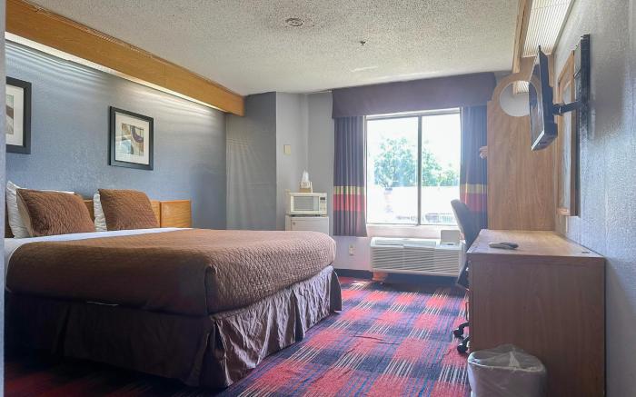 Classic Inn By Townhouse American Way Memphis I 240