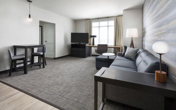 Residence Inn by Marriott Long Island Garden City