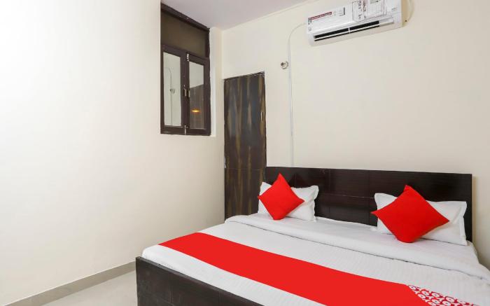 Hotel O Royal Residency