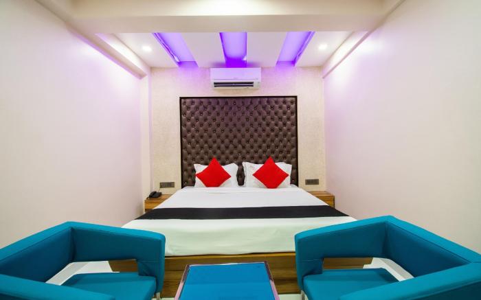 Capital O 60412 Hotel Orion Crystal