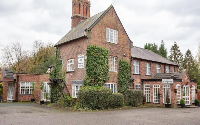 Wincham Hall Hotel