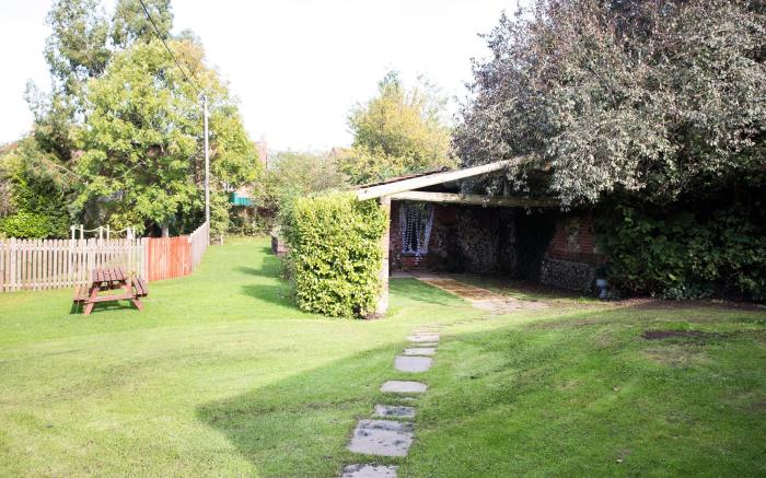 OYO Elm Farm Country House, Norwich Airport