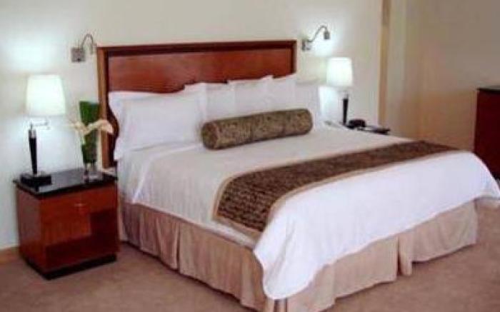 HS HOTSSON Hotel Tampico