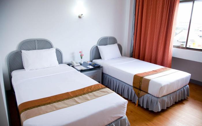 Thumrin Hotel