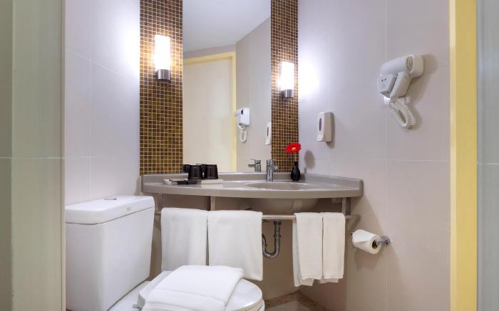 Ibis Bangkok Sathorn
