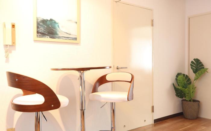 Chigasaki:【高速WiFiも新規設営！】鎌倉・江ノ島アクセス良/最上階/駅近/大人３名まで