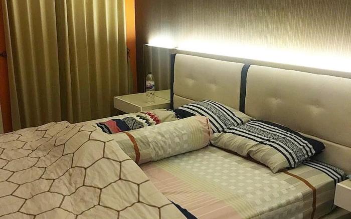 Comfy Orchard Apartment Above Pakuwon (with wifi)