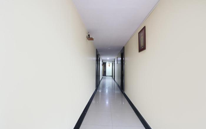 FabHotel Royal Residency II - Nr Lakdikapul Metro Station