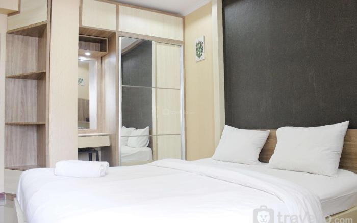 Minimalist Studio Gateway Apt Cicadas By Travelio