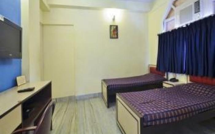 Alipore Guest House
