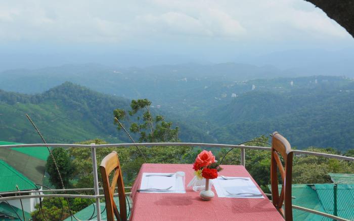 Deshadan Mountain Resort - The highest resort in Munnar