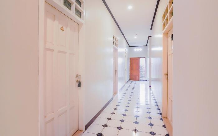 OYO 2481 Gangnam Style Residence