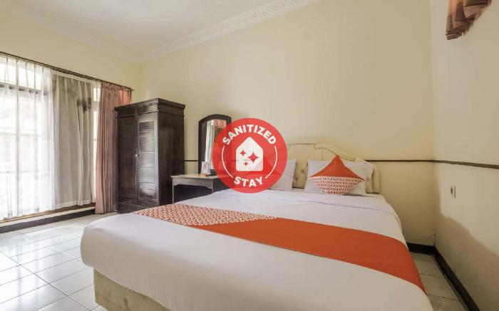 Super OYO 2346 Hotel Padjadjaran 1