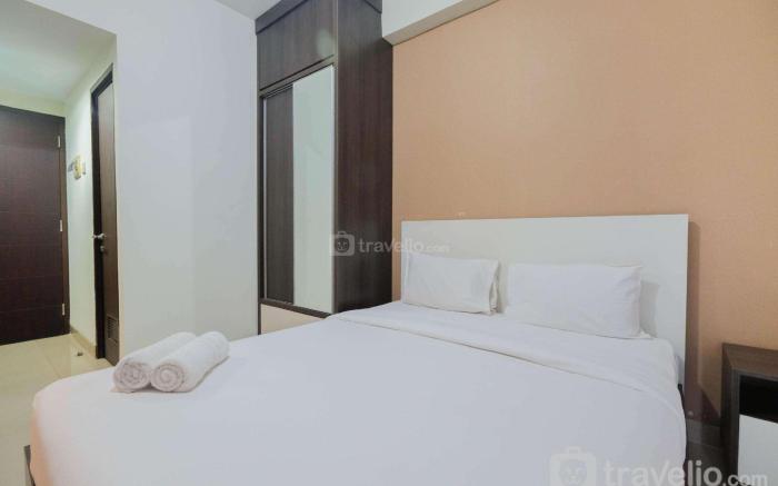 Simply Studio @ Grand Dhika City Apt By Travelio