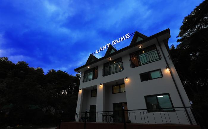 Gangneung Lantruhe Pension